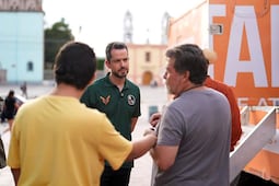 Paul Ospital critica tema de doble nacionalidad