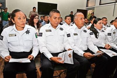 Zapata en contra de mando único