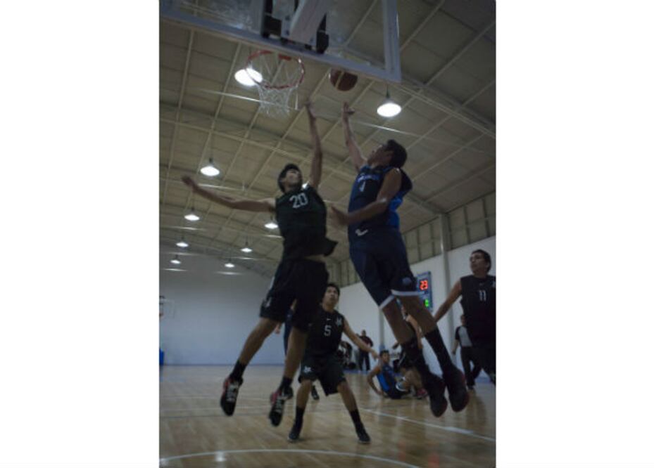 UAQ se corona en básquetbol estudiantil