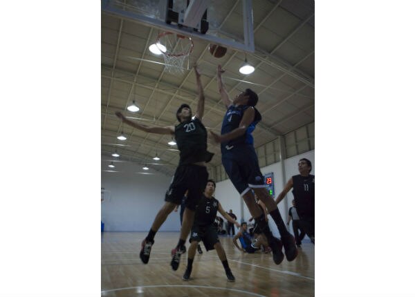 UAQ se corona en básquetbol estudiantil