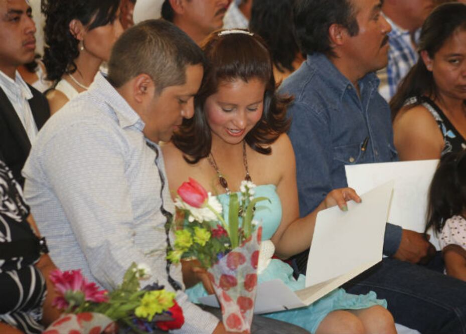 Realizan bodas comunitarias en SJR