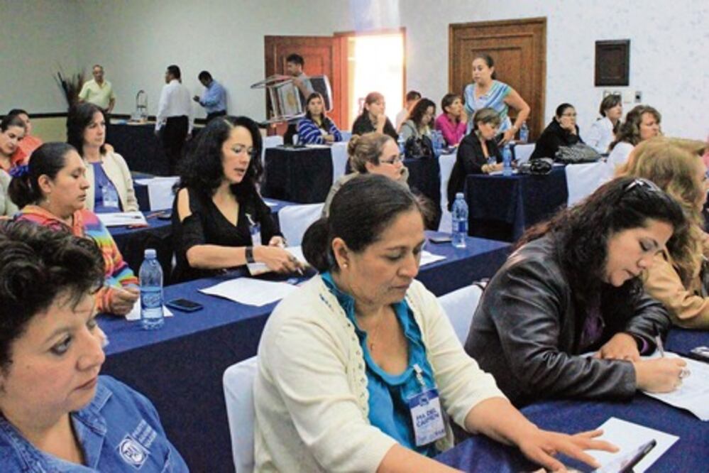 Demandan respetar cuota de género