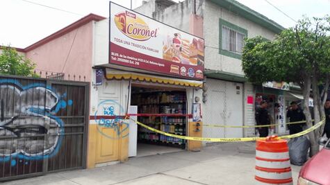 Roban con arma de fuego en cremería de la Reforma Agraria