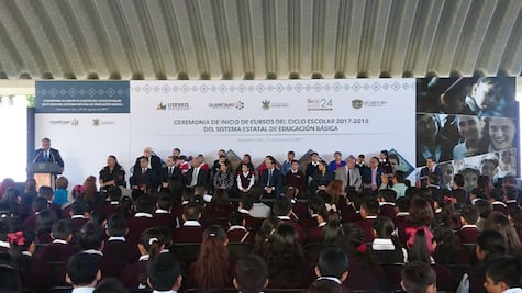 Inician clases más de 470 mil alumnos de educación básica en Querétaro