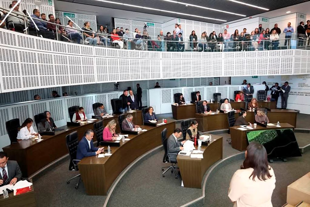 Bajo Reserva 09 de diciembre de 2025