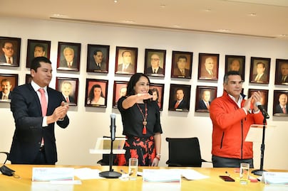 Abigail Arredondo protesta como dirigente del PRI Querétaro