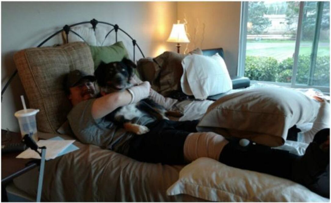 Ambos mantenían una relación estable hasta el momento en el que Lovell decidió comenzar a dedicar su tiempo libre a convertirse en un jugador profesional