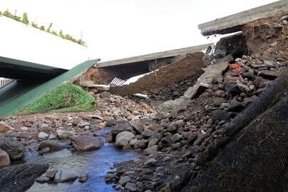 Socavón en Camelinas costará 20 mdp: FDS