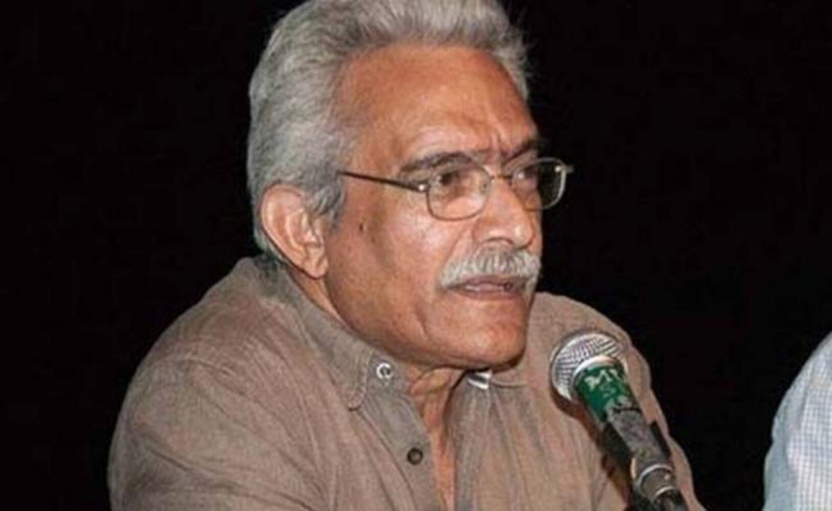 Fallece el intelectual cubano Desiderio Navarro
