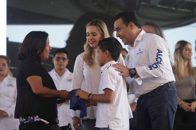 DIF A tu Lado otorga 3 mil 500 apoyos a ciudadanía