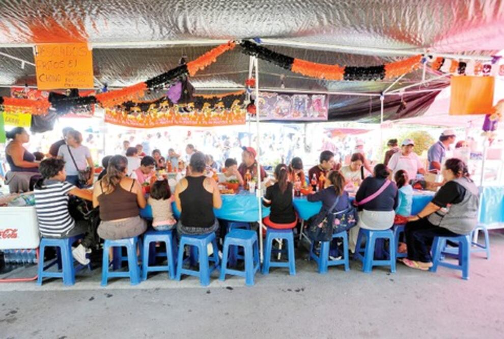 Venta en panteones, tradición familiar  