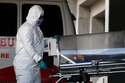 Querétaro rebasó 2 mil 300 muertes a causa de Covid