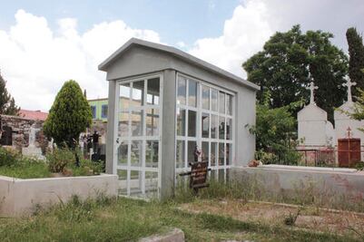 Afinan reglamentos de panteones en SJR