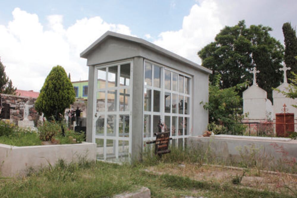 Afinan reglamentos de panteones en SJR