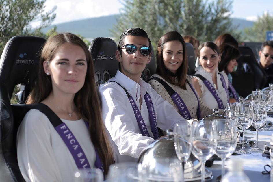 La Finca Sala Vivé by Freixenet ofreció una celebración única a los visitantes, entre los que estuvieron presentes Karina Castro de Domínguez y  Francisco Domínguez Castro
