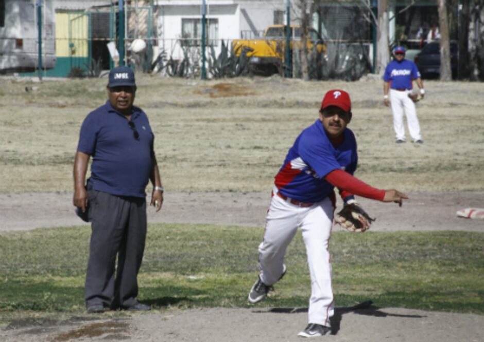 Akron domina en El Tintero