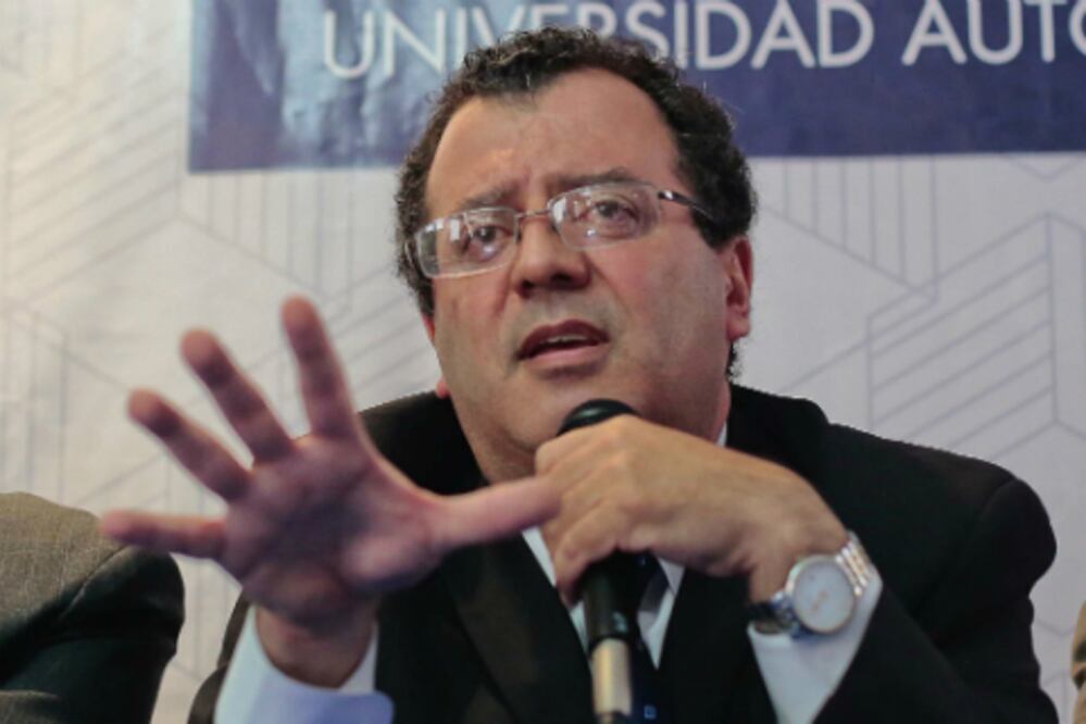 Pedirá rector autonomía