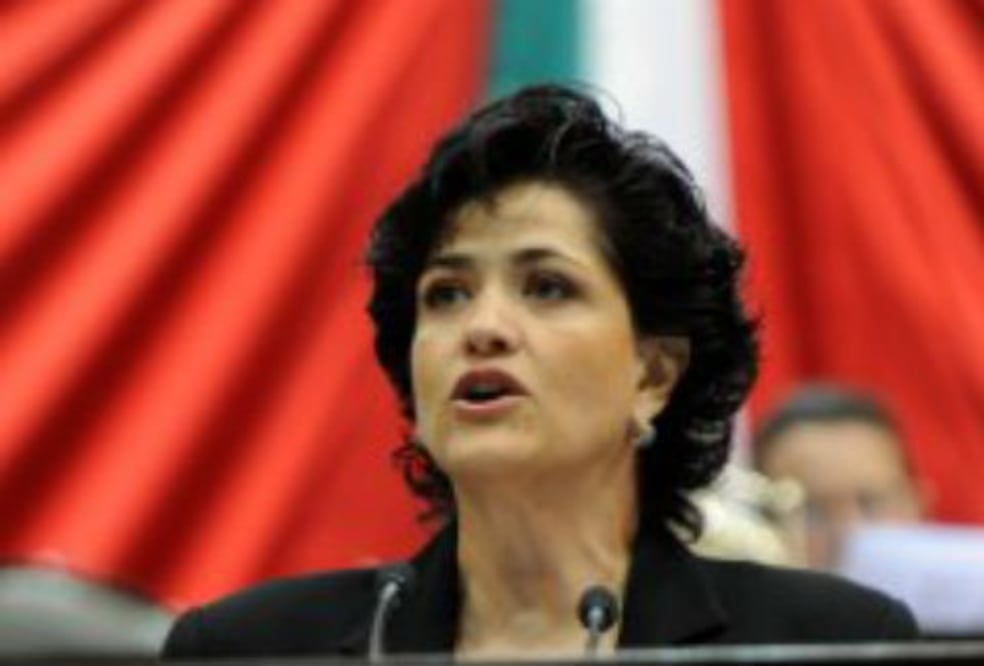 Denuncian intento de retirar exhorto 