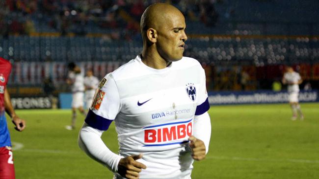 'Chupete' se reporta con Rayados