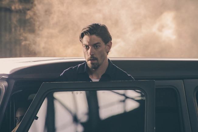 Velvet salva a Adrián Lastra