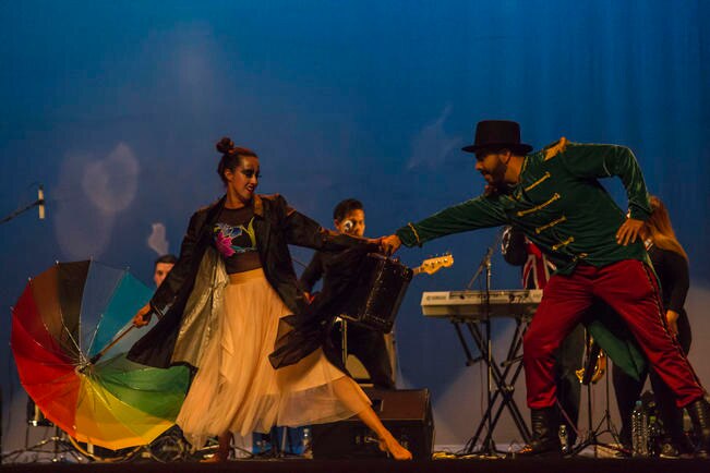 Circo, maroma y teatro con The Beatles