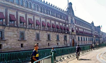Exhibe Palacio Nacional original de Carta Magna