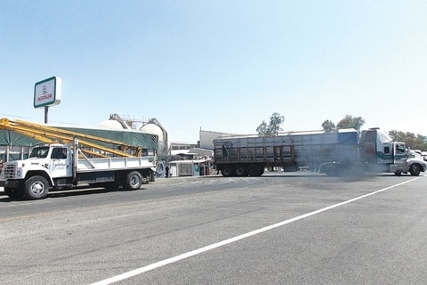 Denuncian obstrucción en la carretera el Tlacote