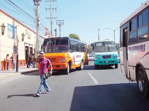 Empresas contratan a supervisores de ruta