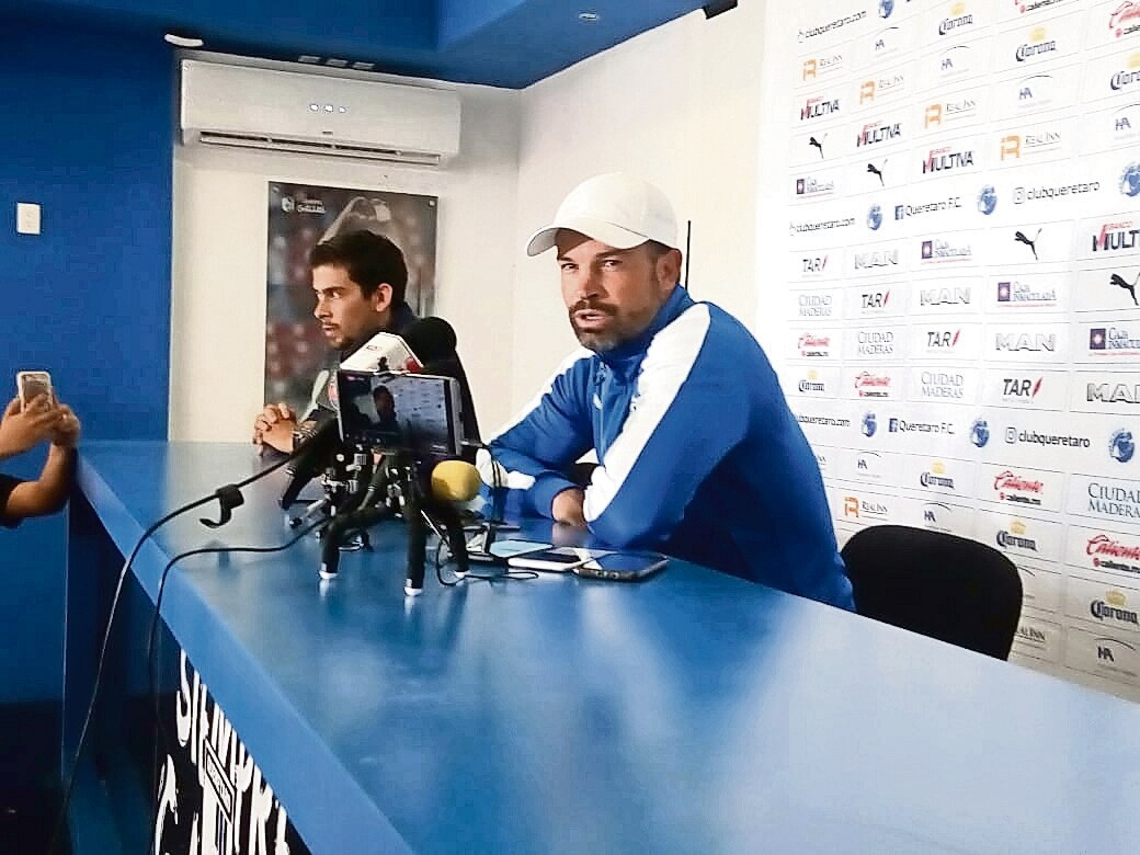 Gallos, casi completo