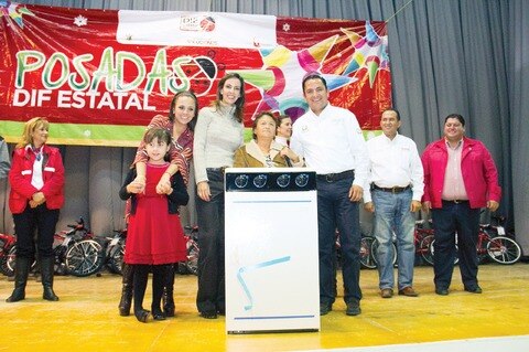 Impulsan educación para madres