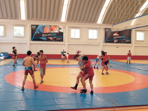 Gladiadores locales, con todo al Regional