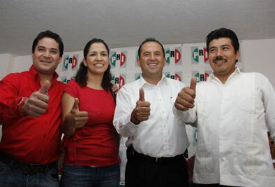 Pugna Pedro Olvera por candidatos de unidad