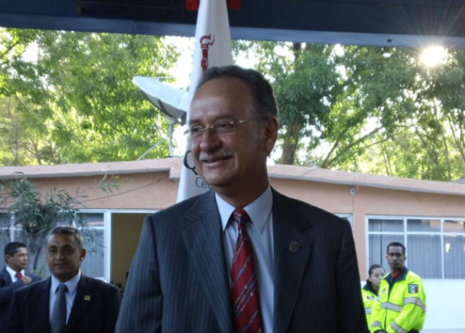 Queman autos para no dejar pistas