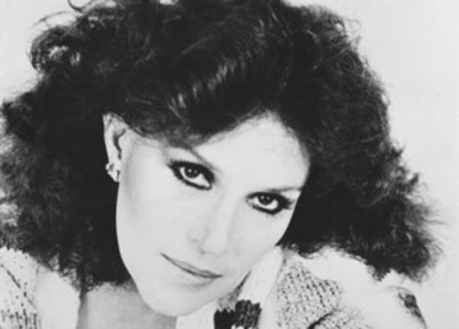 Lucha Villa está bellísima y entera