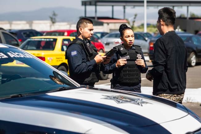 Oficiales de movilidad, facultados para multar