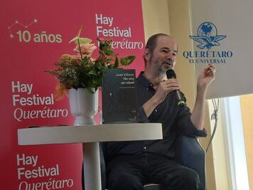 Necesario crear conciencia del uso de IA: Juan Villoro