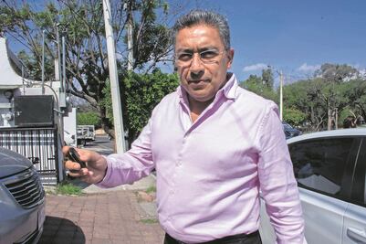 Adán Olvera, el periodista demandado por decir que el Parque Navideño de Querétaro fue un fraude