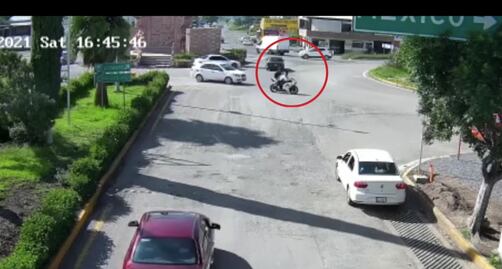 Dos jóvenes hospitalizados, el saldo de una “persecución” policial en Pedro Escobedo