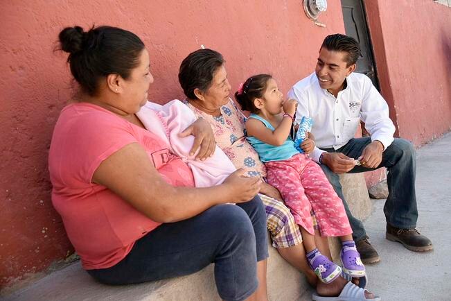 Visitó comunidades de San Francisco, El Progreso y Arrollo Hondo para escuchar peticiones. FOTOS: ESPECIAL