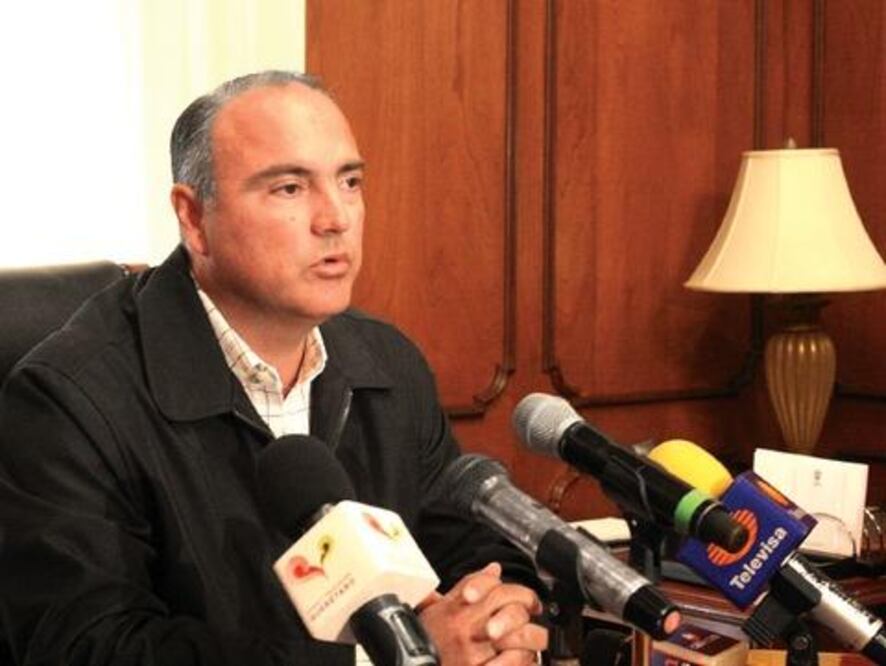 Emite gobernador condolencias