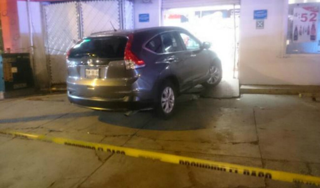 Detienen a mujer por atropellar a dos menores