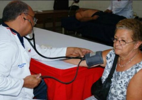 Detectan el ejercicio de medico sin cedulas