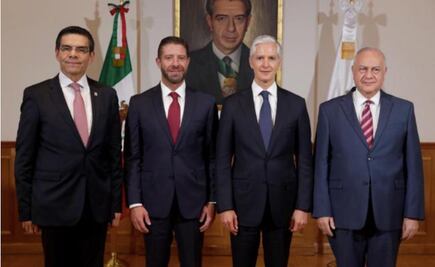 Alfredo del Mazo toma protesta a nuevos funcionarios de su gabinete