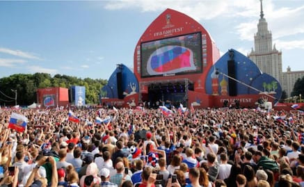 FIFA invita a niños atrapados en cueva a ver la Final del Mundial