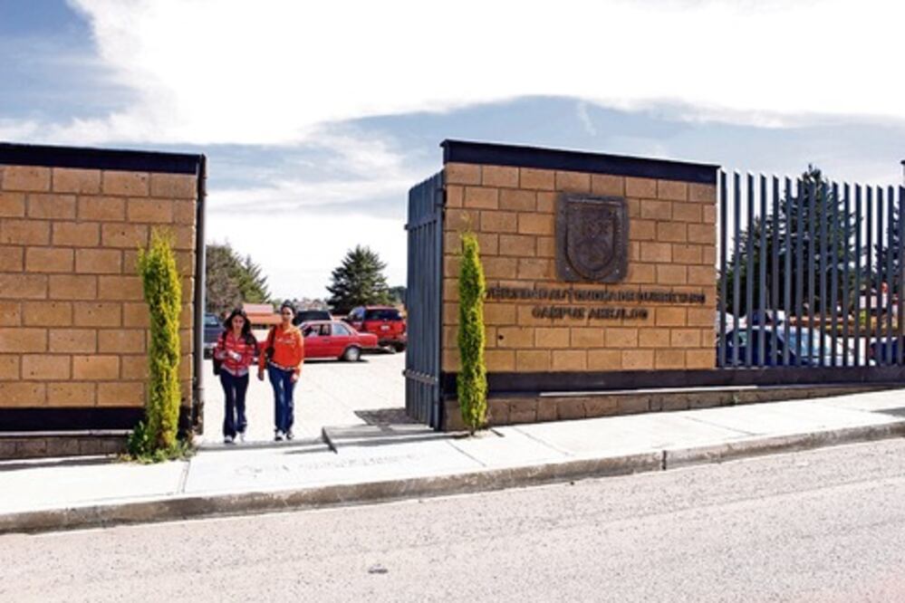 Ofrece UAQ licenciatura en desarrollo local, indican