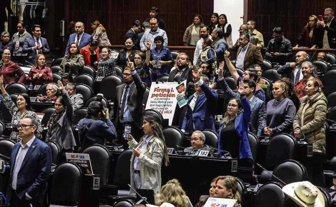 Diputados y senadores se dan Navidad de 208 mdp