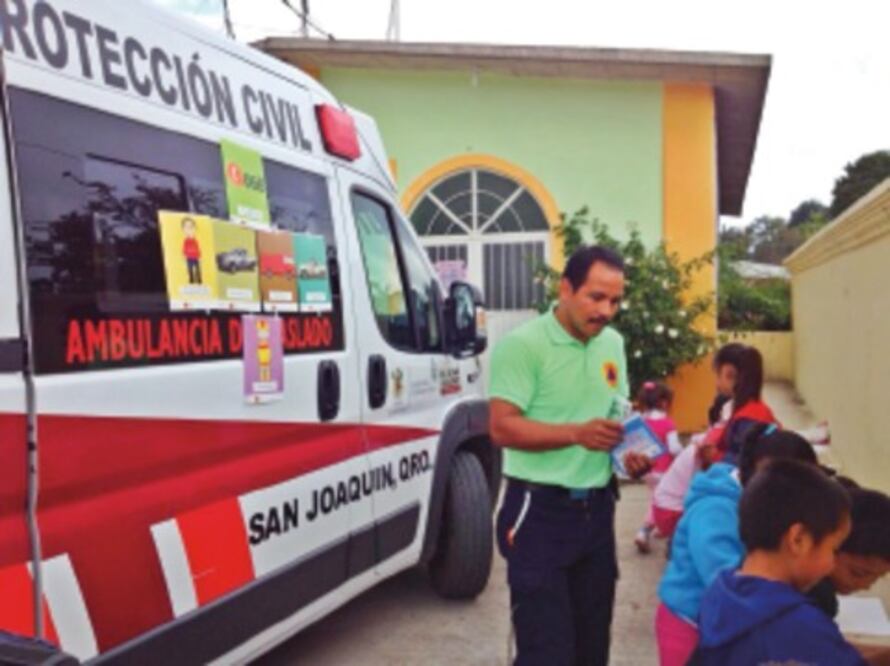 Capacitan a niños de San Joaquín en PC