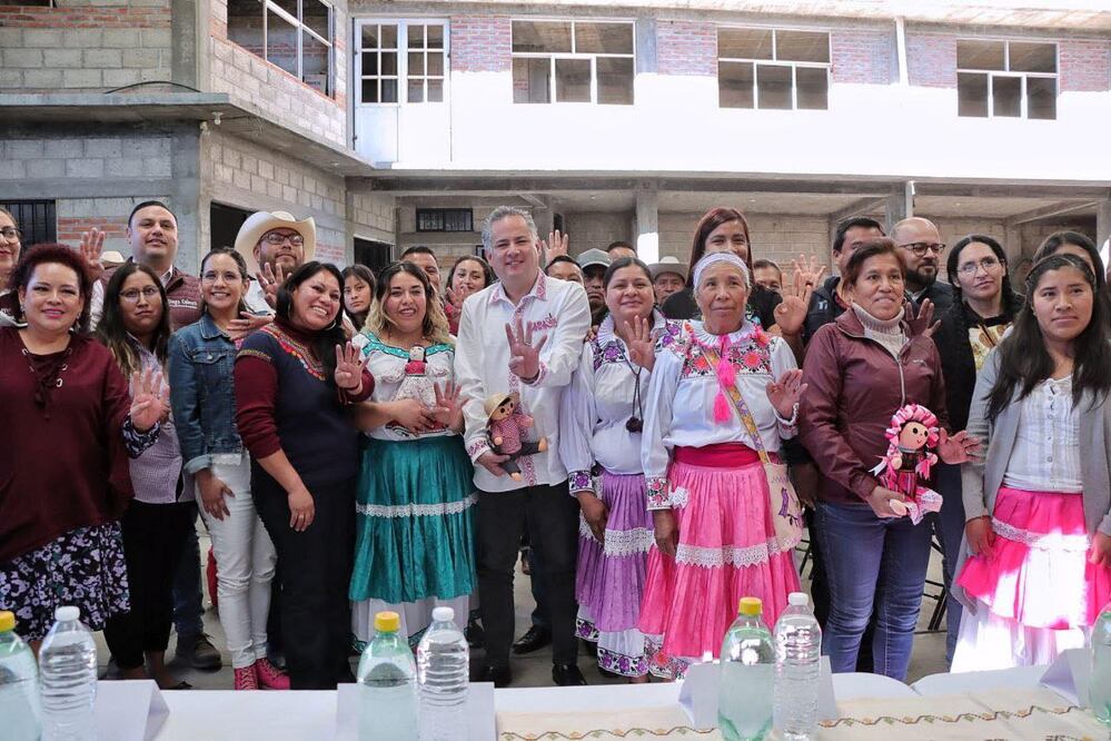 Foto: Facebook Santiago Nieto