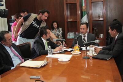 Da ESFE 45 días para resolver indicaciones