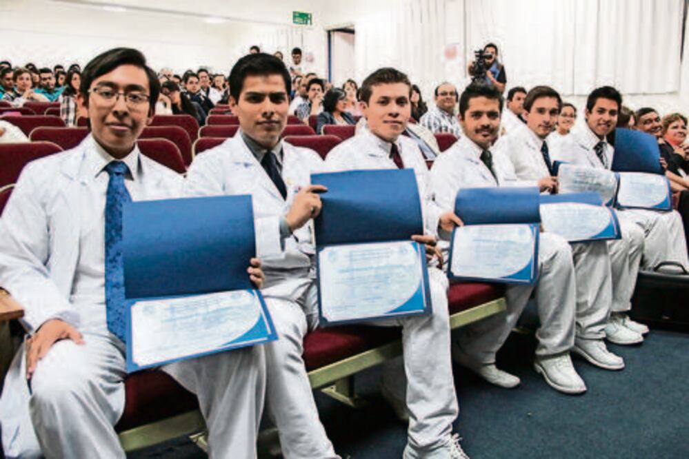 Estudiantes de Medicina logran segundo lugar en concurso